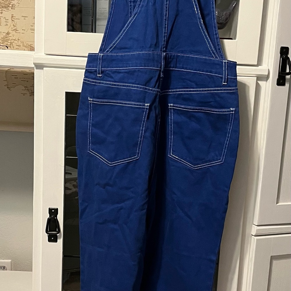 Overall - Picture 2 of 5